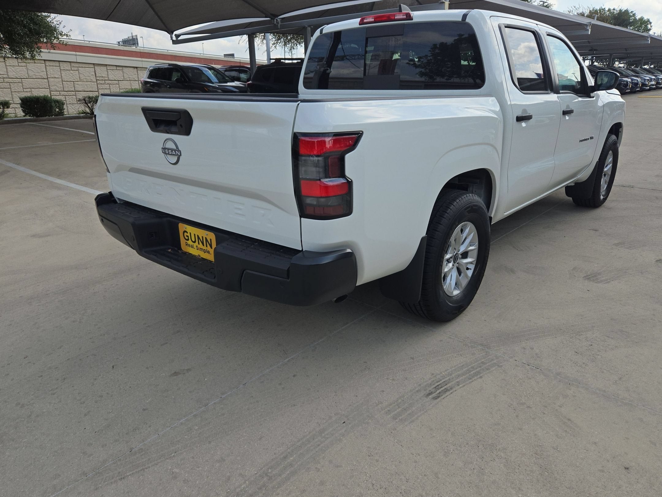 2027 Nissan Frontier S