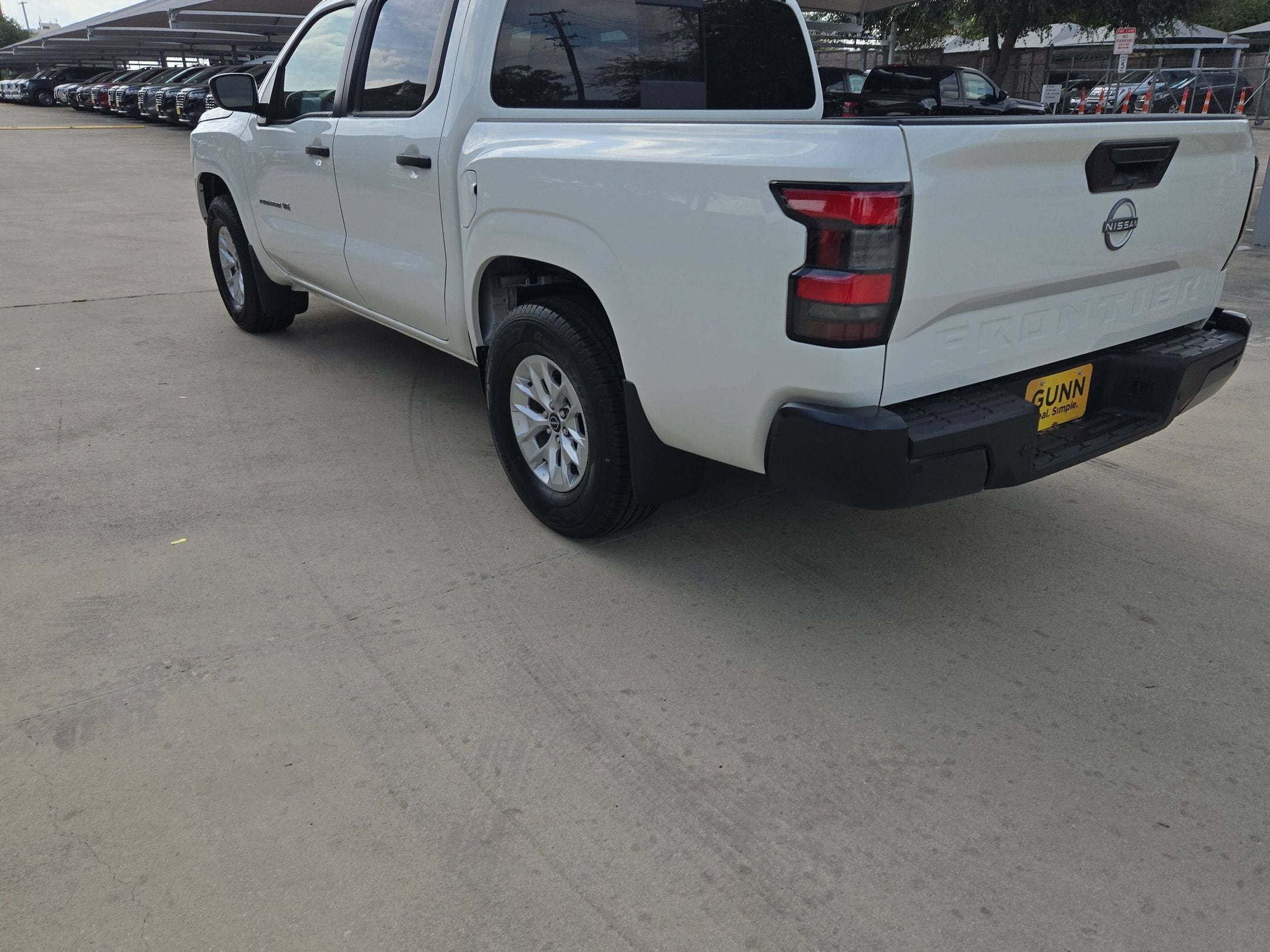 2027 Nissan Frontier S