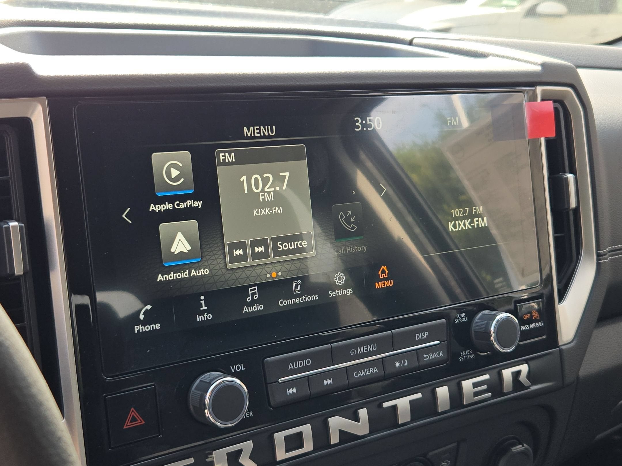 2027 Nissan Frontier SV