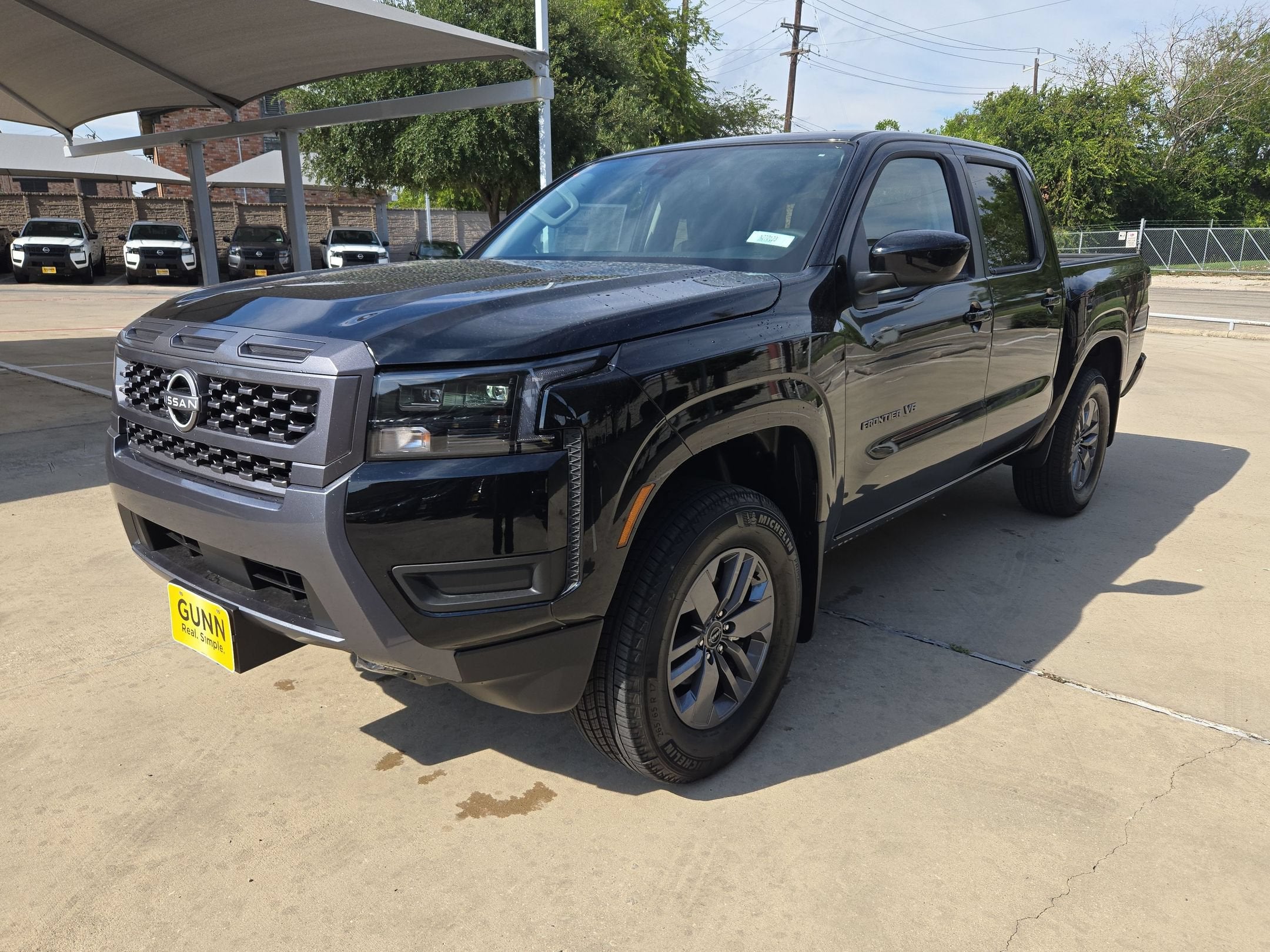 2027 Nissan Frontier SV