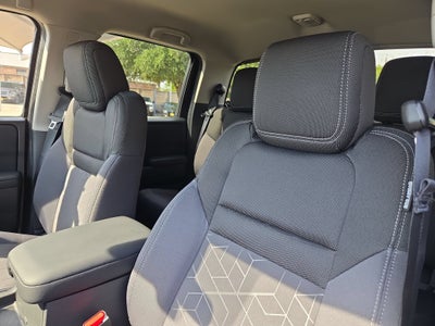 2027 Nissan Frontier SV