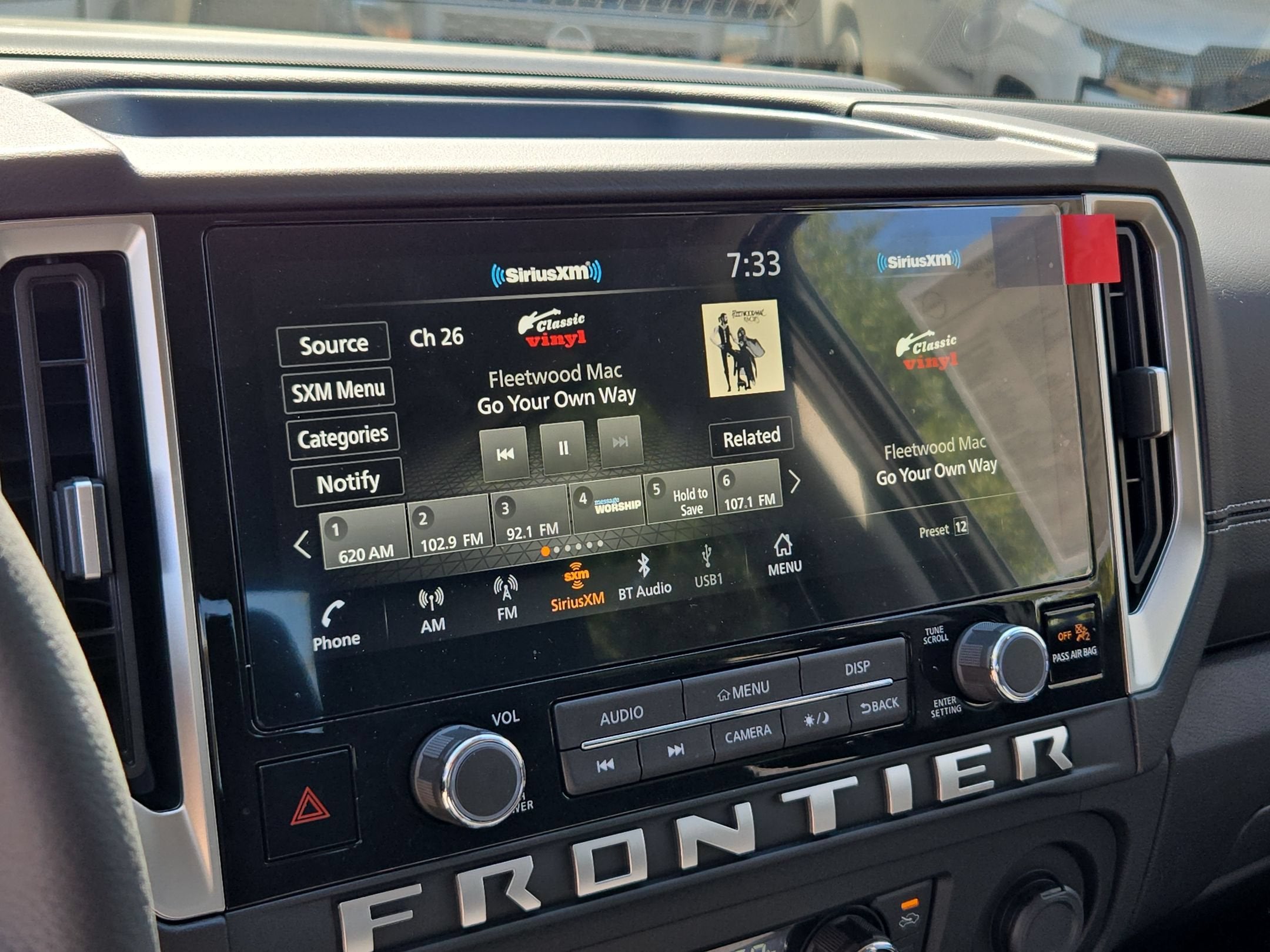 2027 Nissan Frontier SV