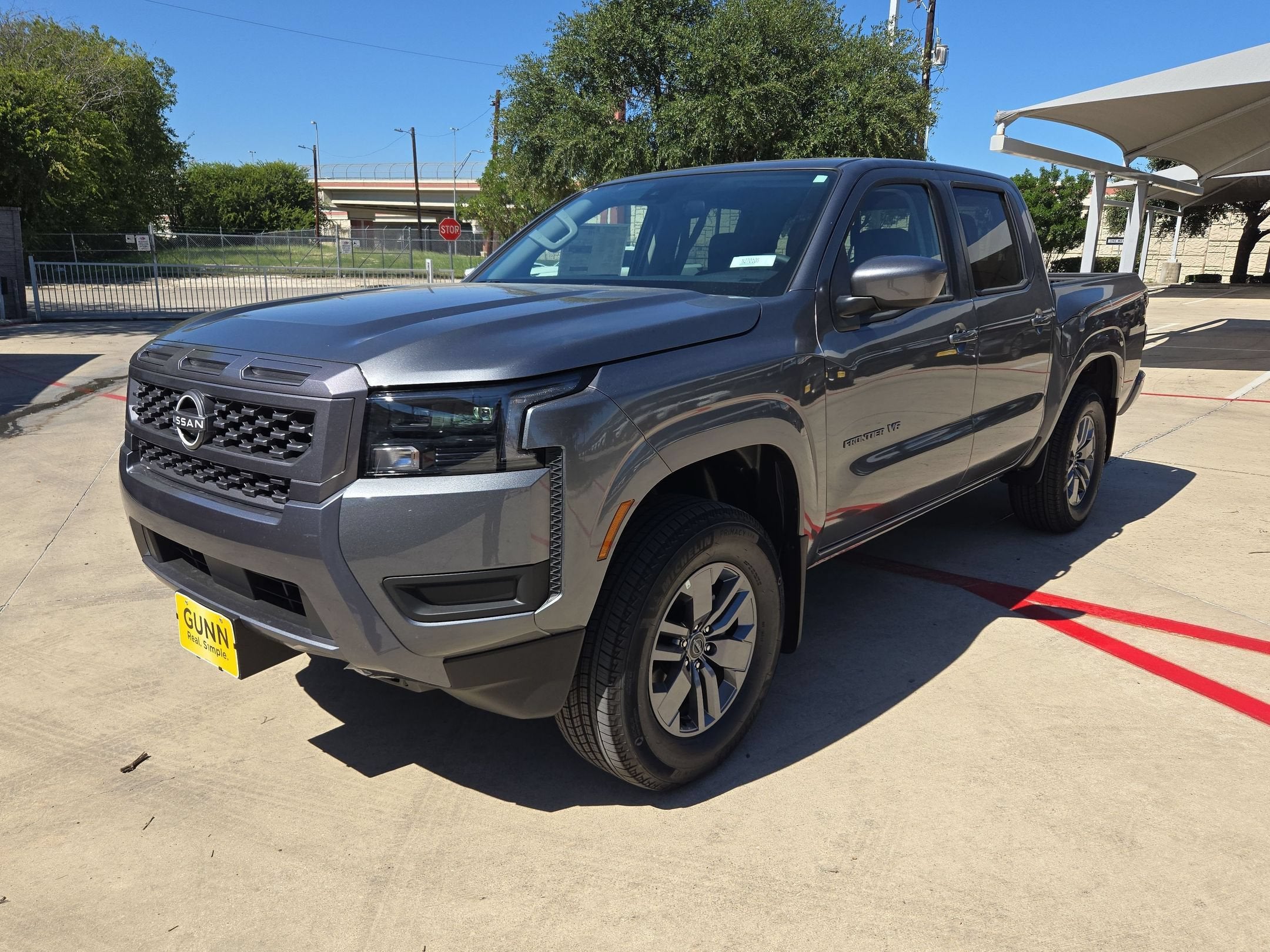 2027 Nissan Frontier SV
