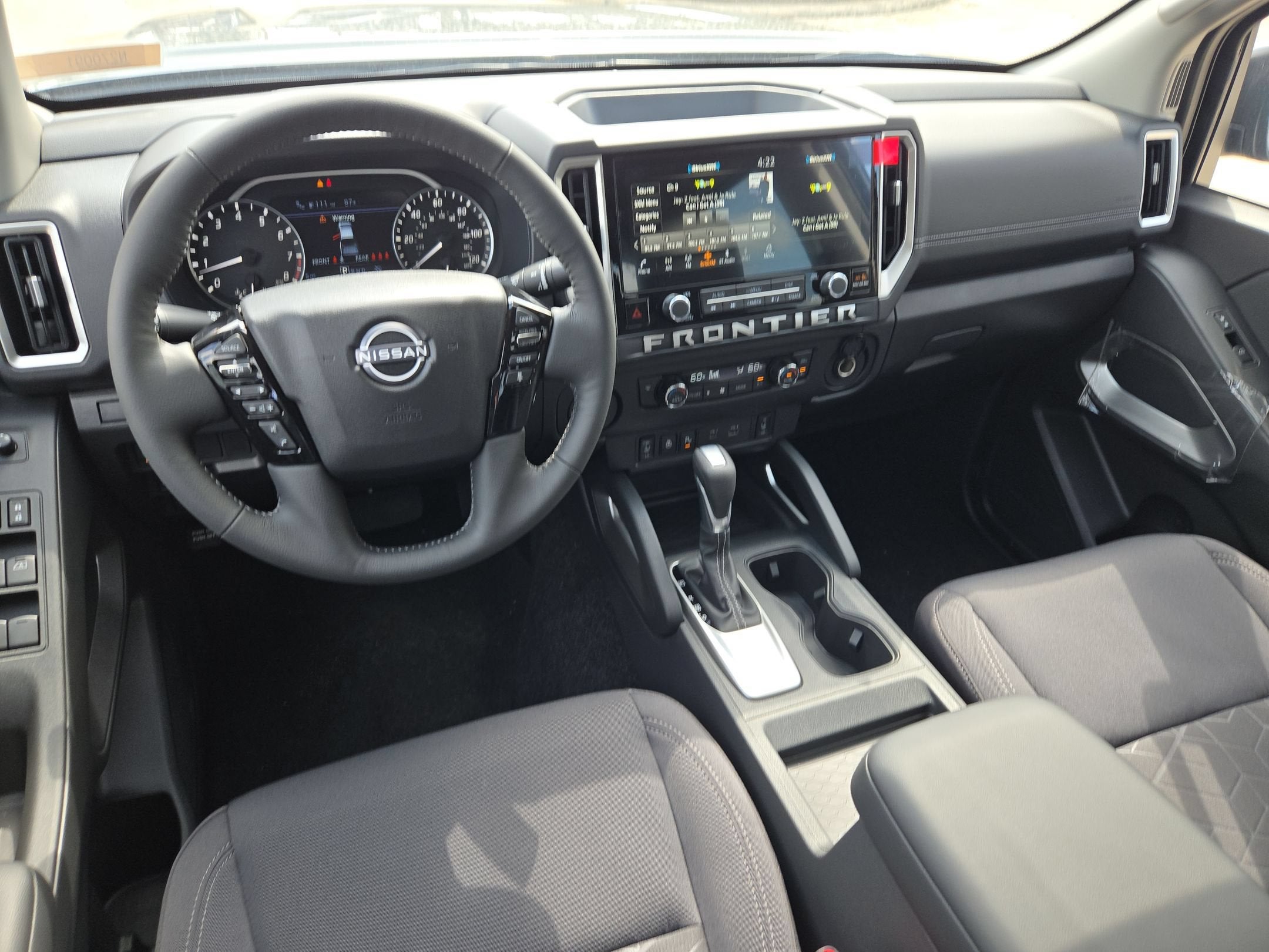 2027 Nissan Frontier SV