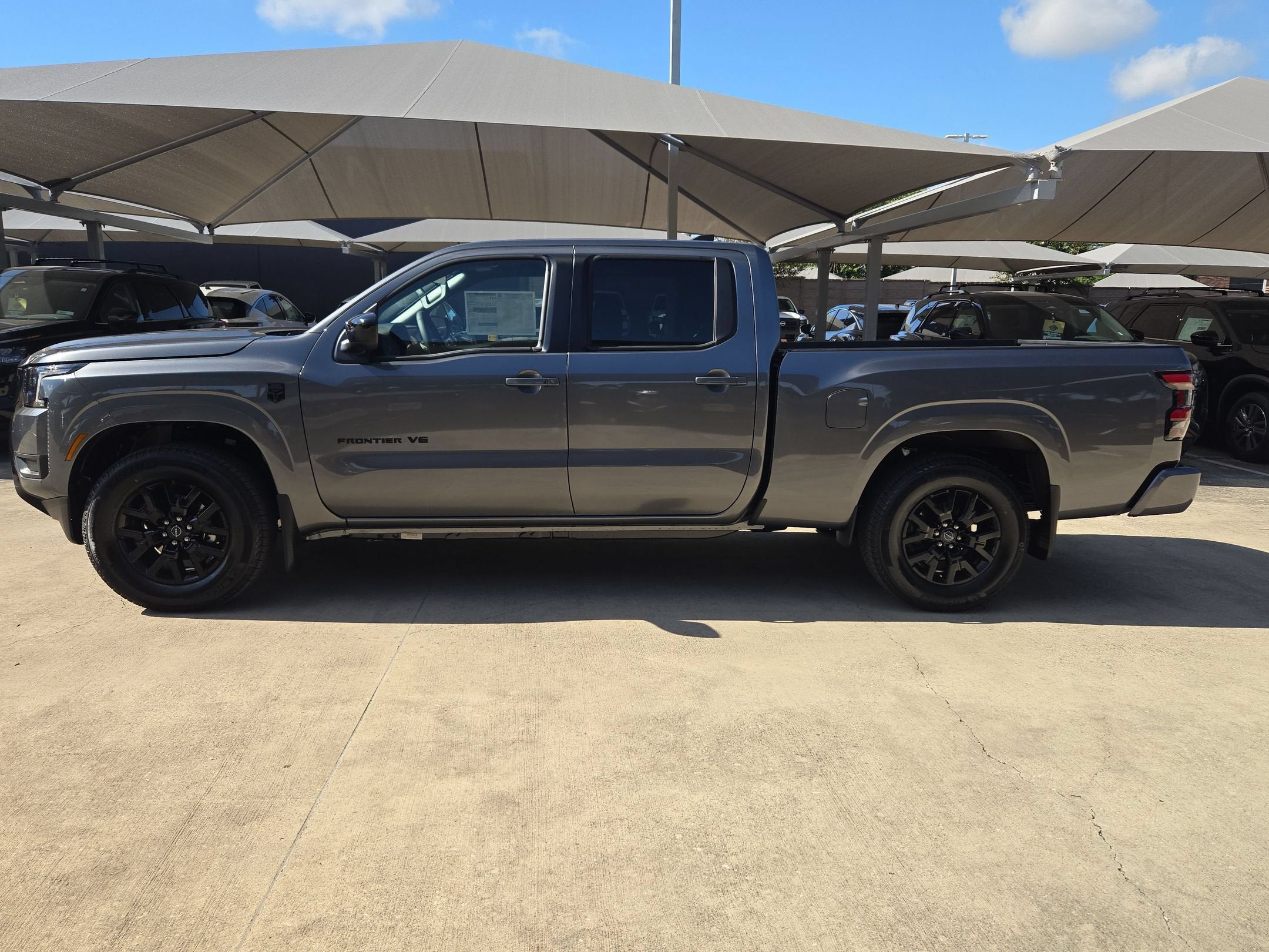 2027 Nissan Frontier SV