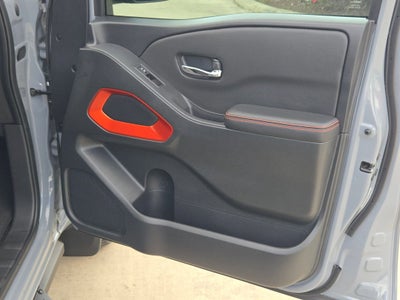 2025 Nissan Frontier Crew Cab PRO-4X® Long Bed