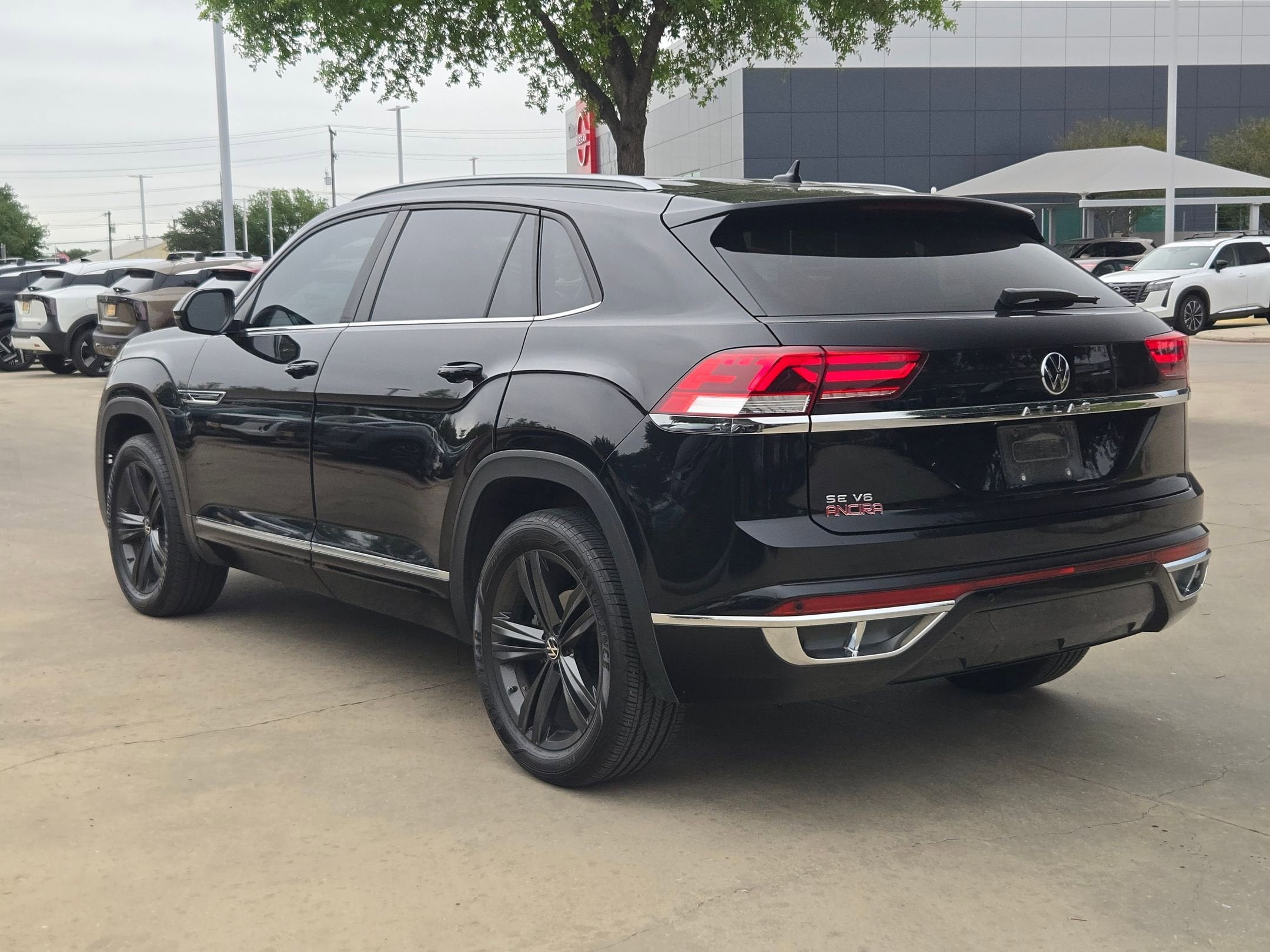 2021 Volkswagen Atlas Cross Sport 3.6L V6 SE w/Technology R-Line