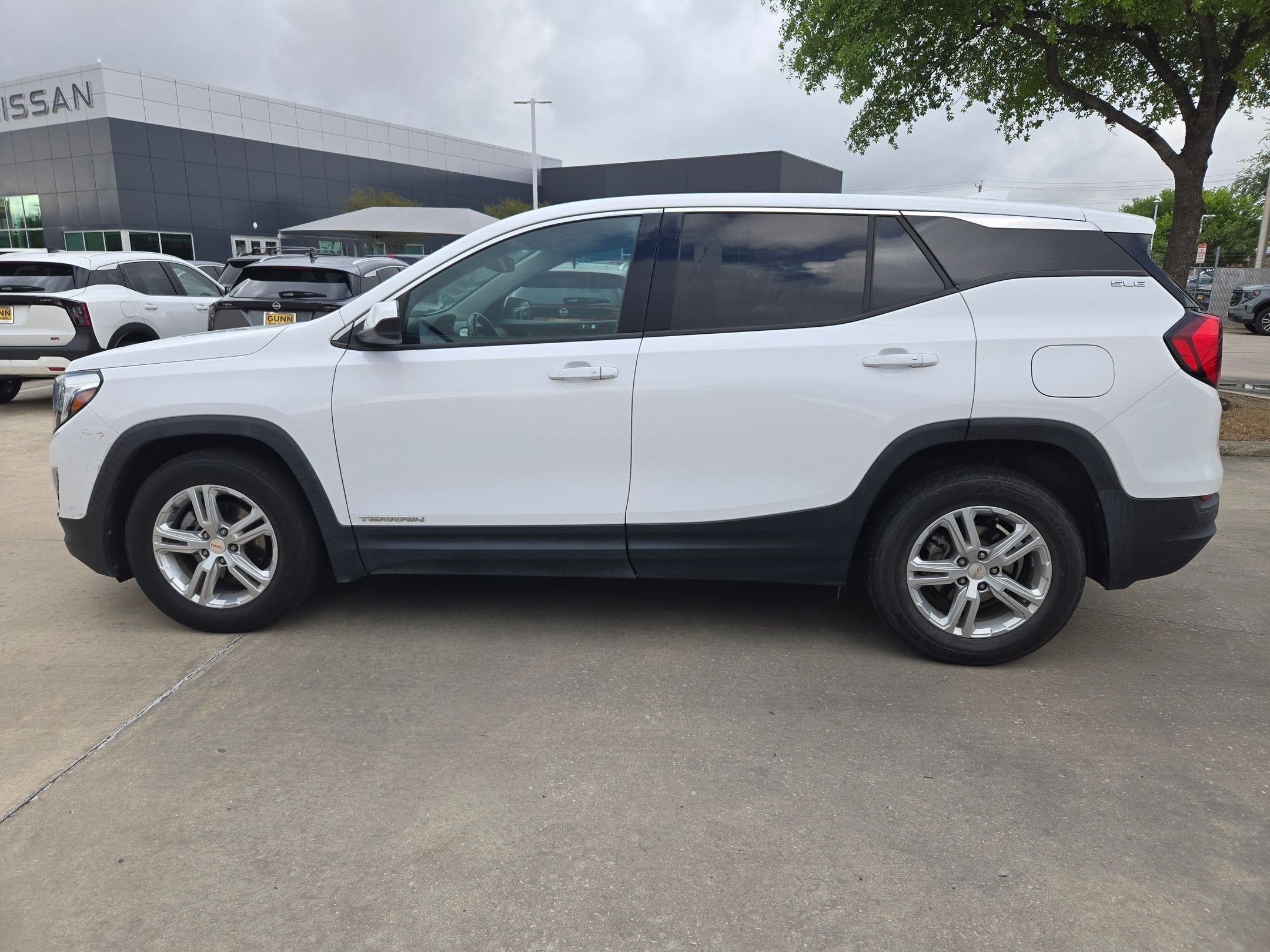 2020 GMC Terrain SLE