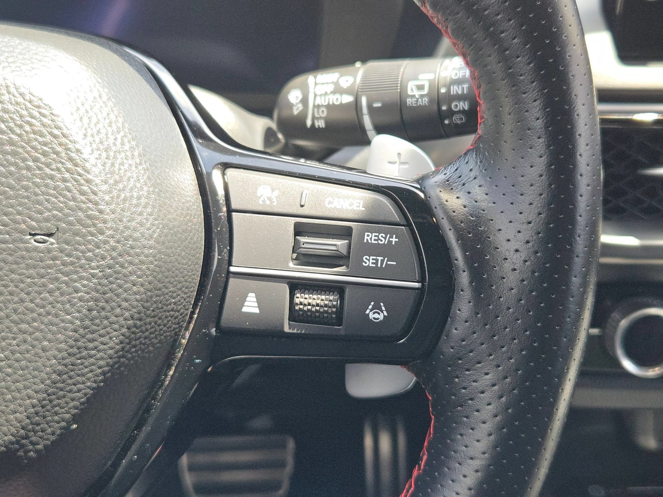 2025 Acura ADX w/A-Spec Advance Package
