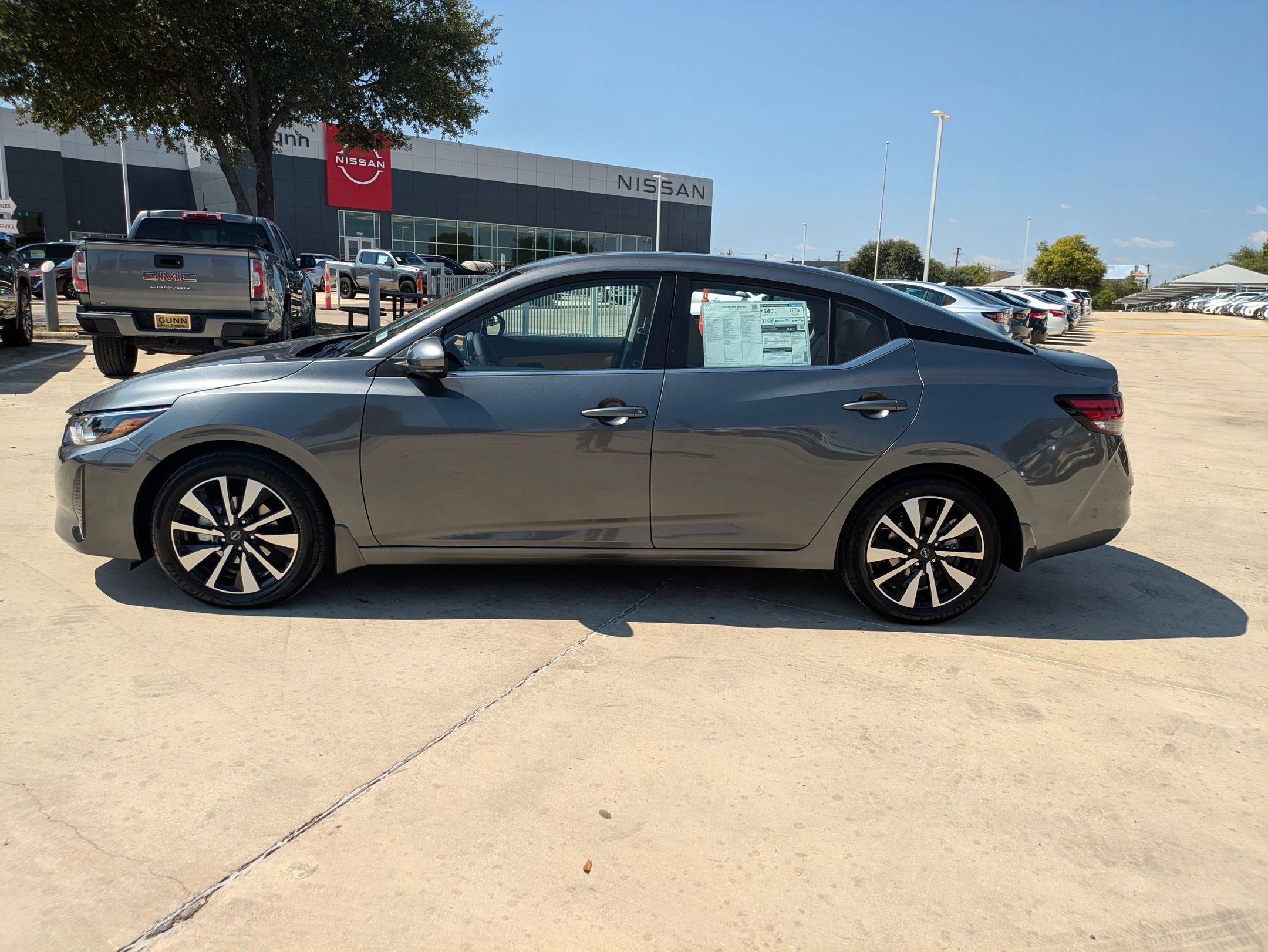 2025 Nissan Sentra SV