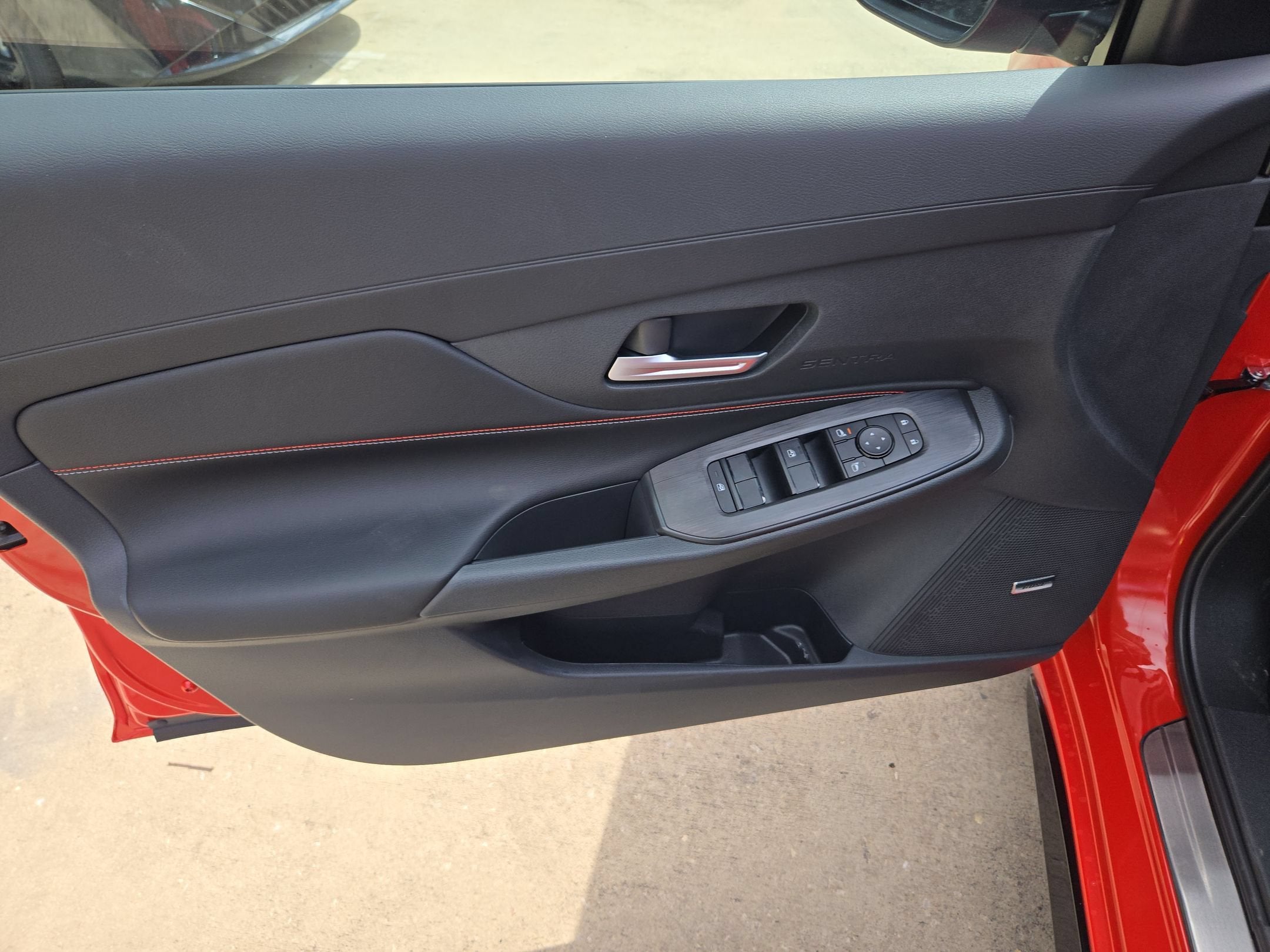 2027 Nissan Sentra SR Midnight Edition