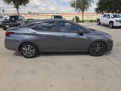 2020 Nissan Versa SV