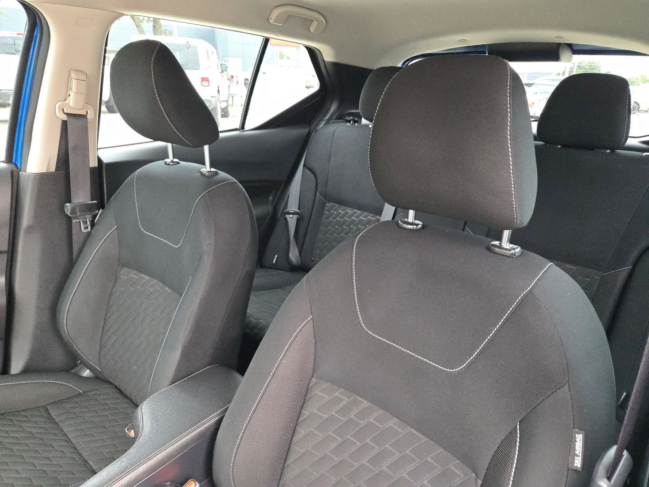 2022 Nissan Kicks S