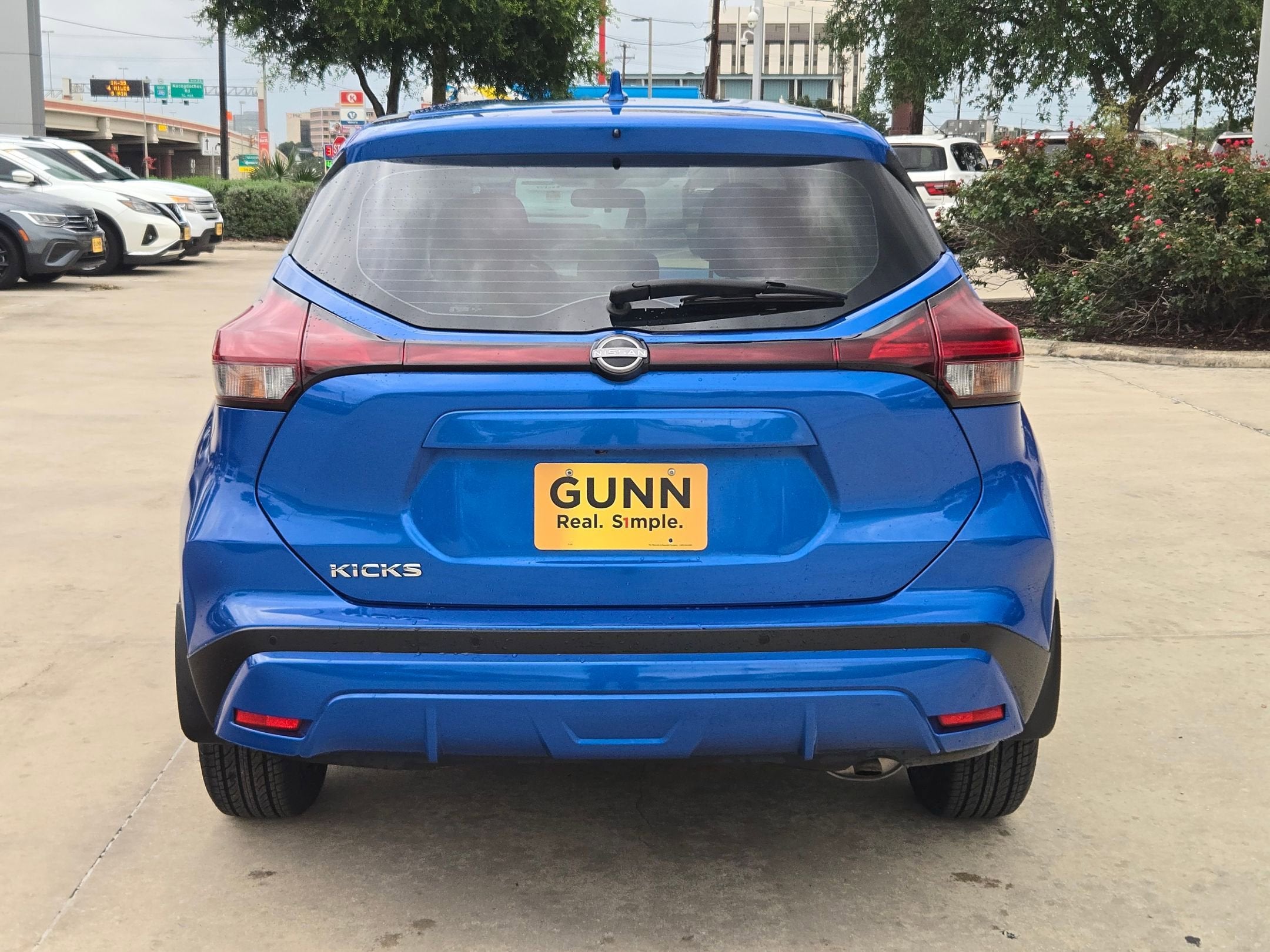 2022 Nissan Kicks S