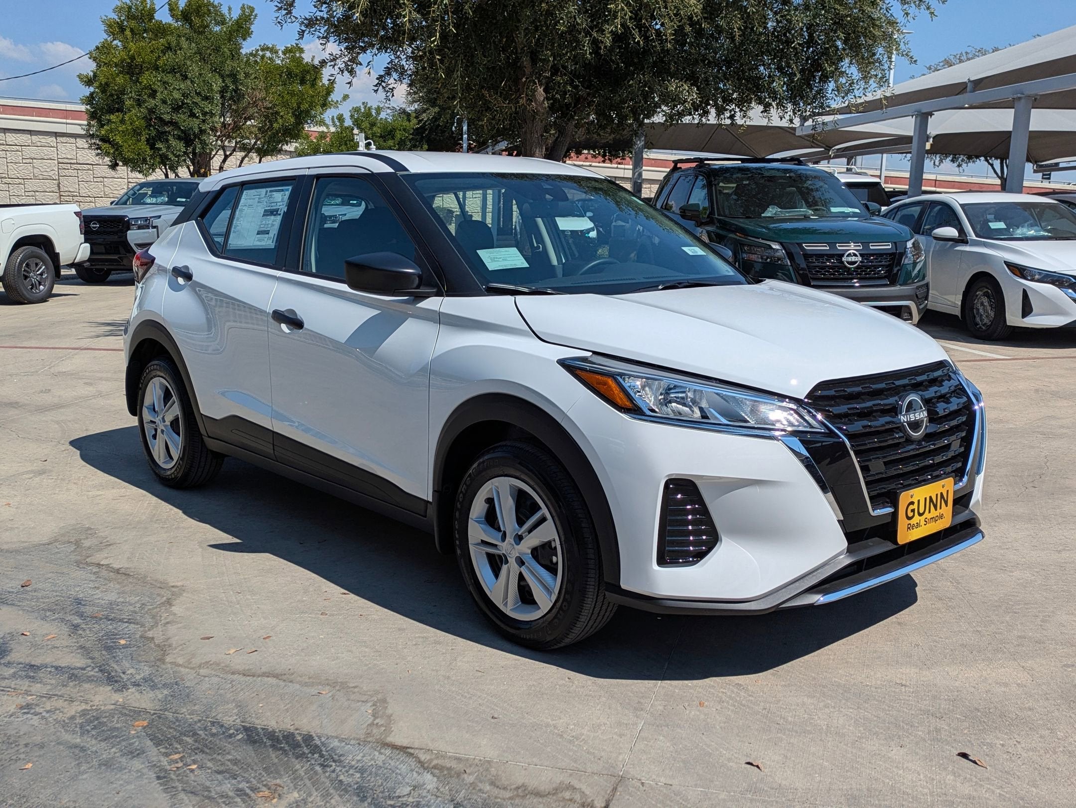 2025 Nissan Kicks Play S