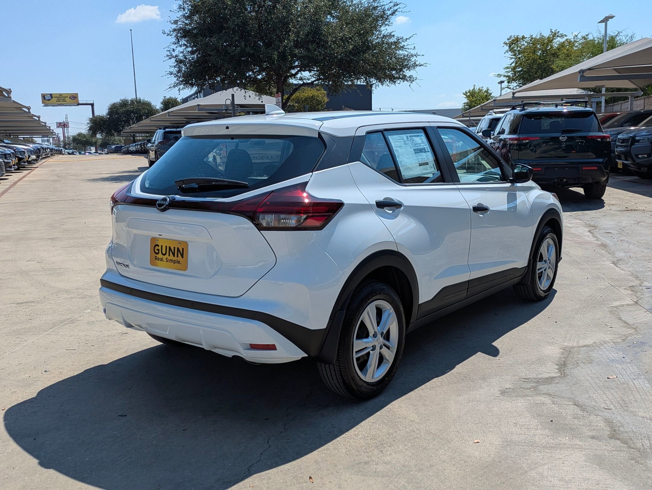 2025 Nissan Kicks Play S