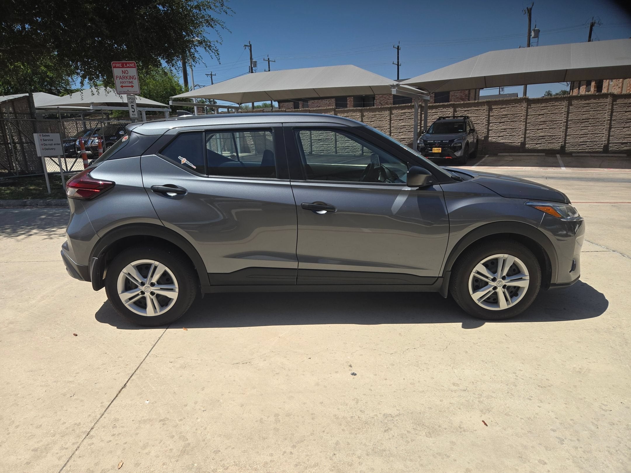 2025 Nissan Kicks Play S