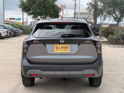 2025 Nissan Kicks SV