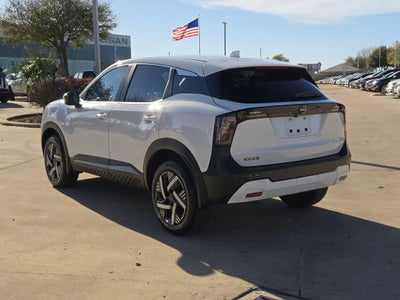 2025 Nissan Kicks SV