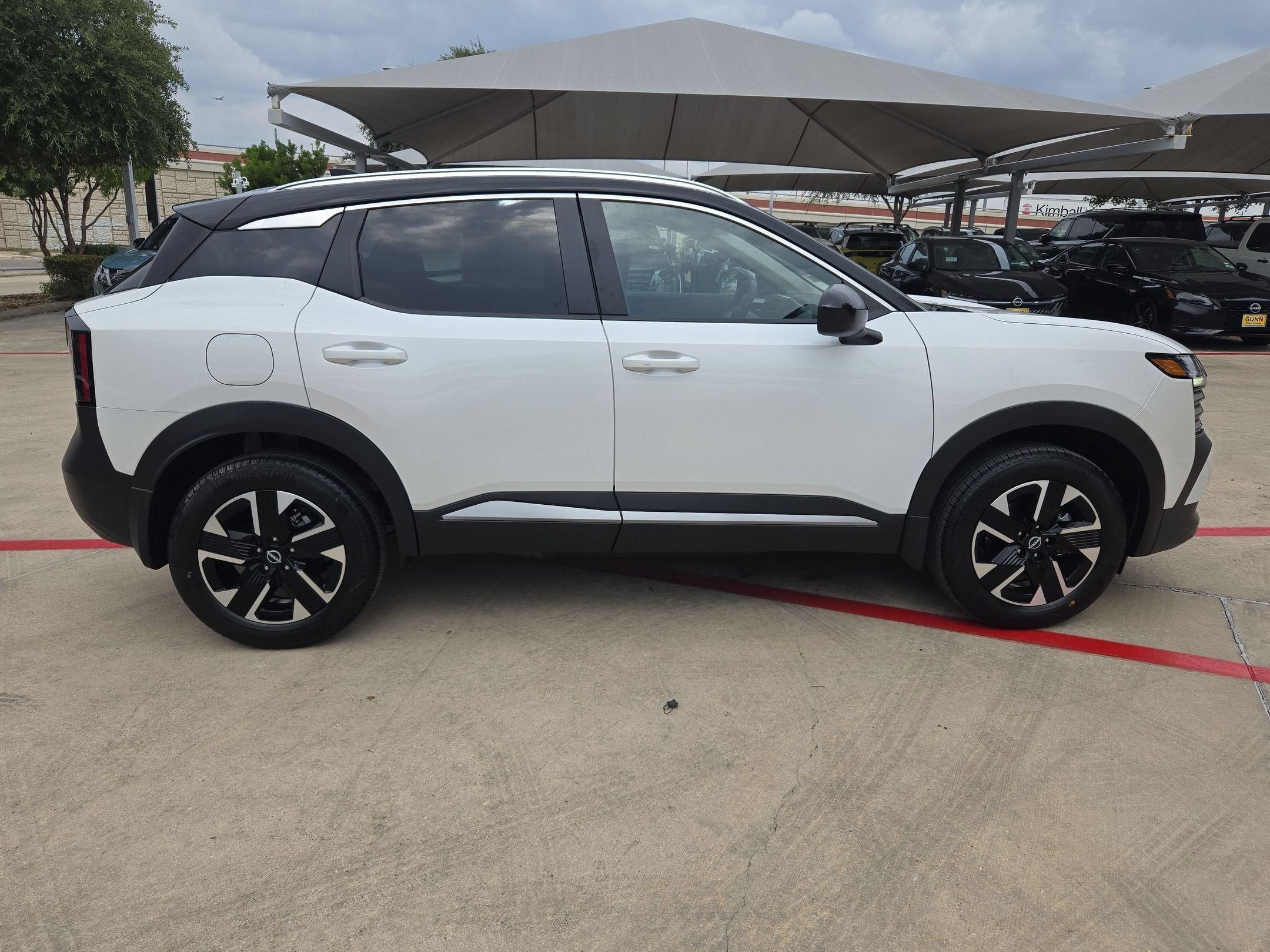 2027 Nissan Kicks SV