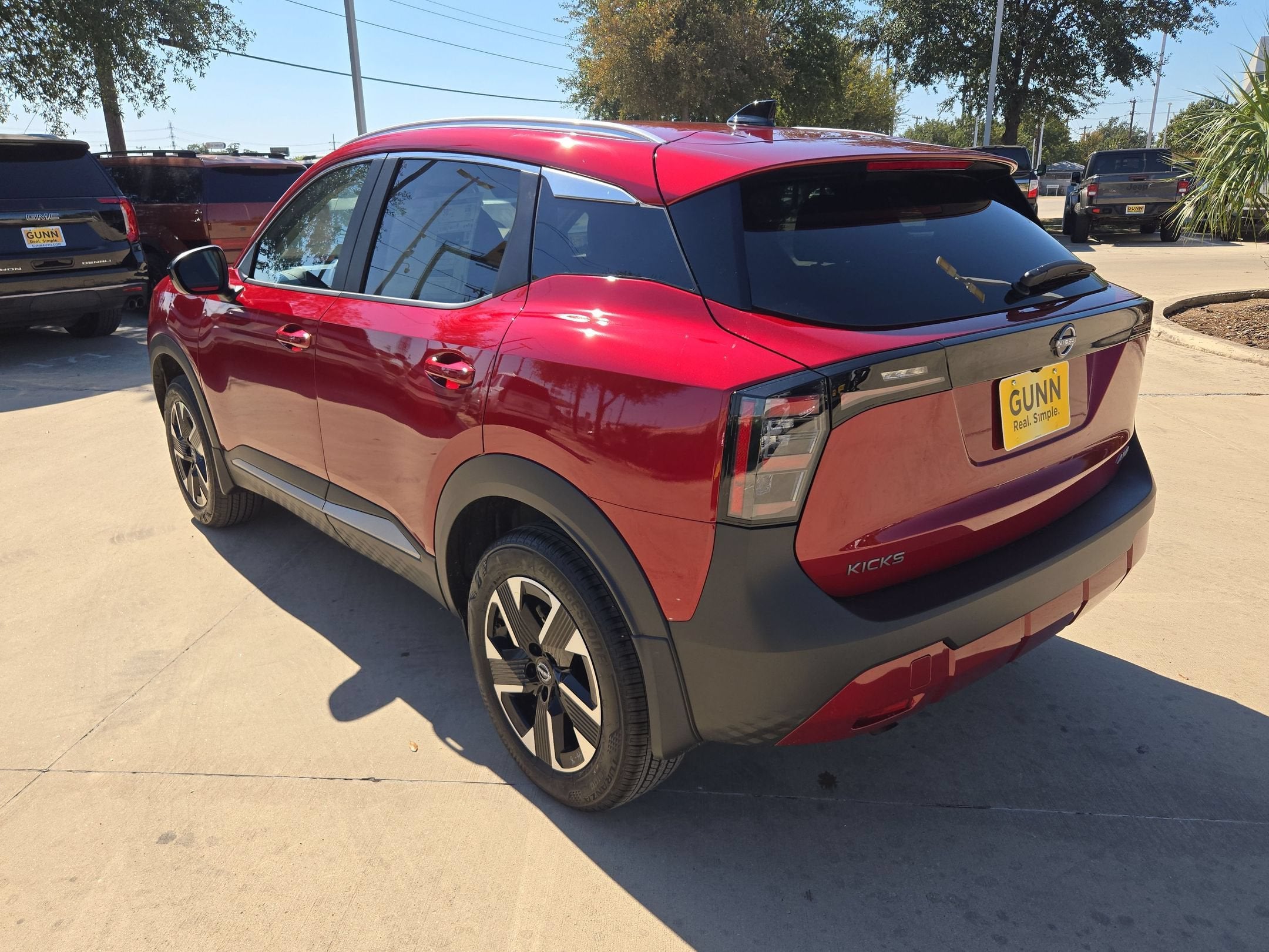 2027 Nissan Kicks SV