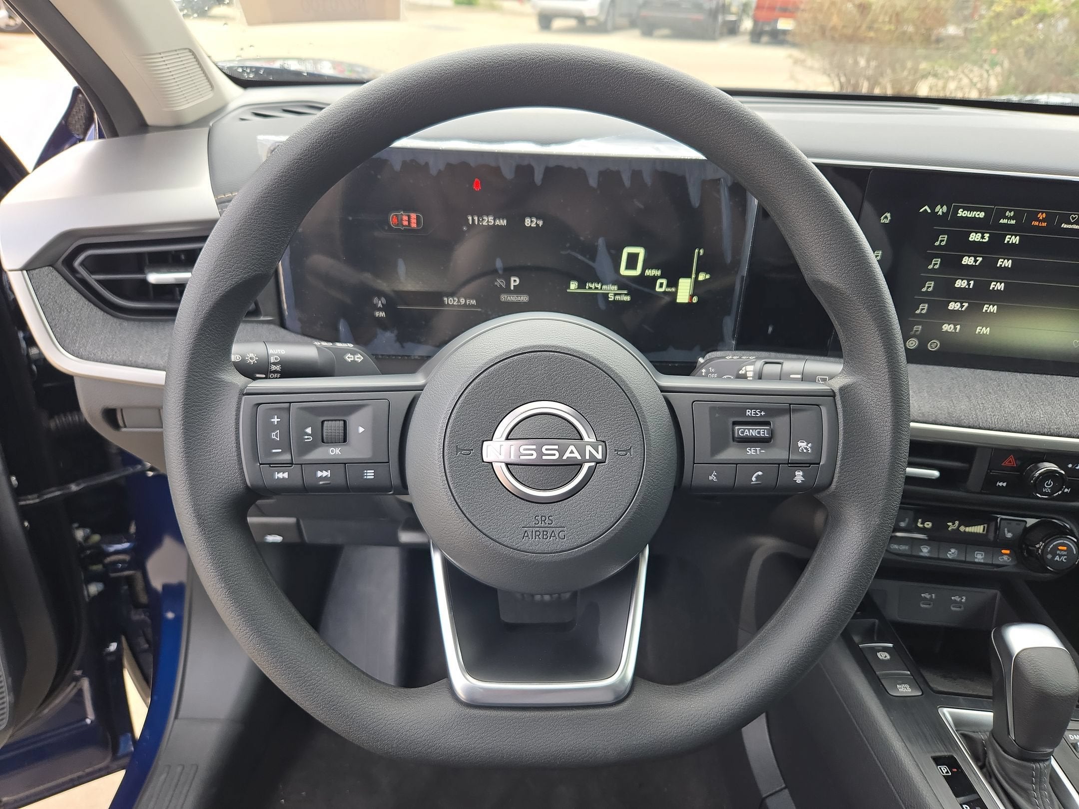 2027 Nissan Kicks SV