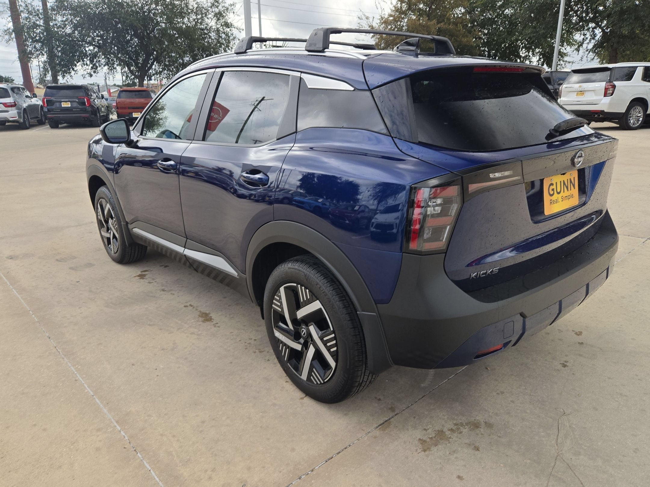 2027 Nissan Kicks SV