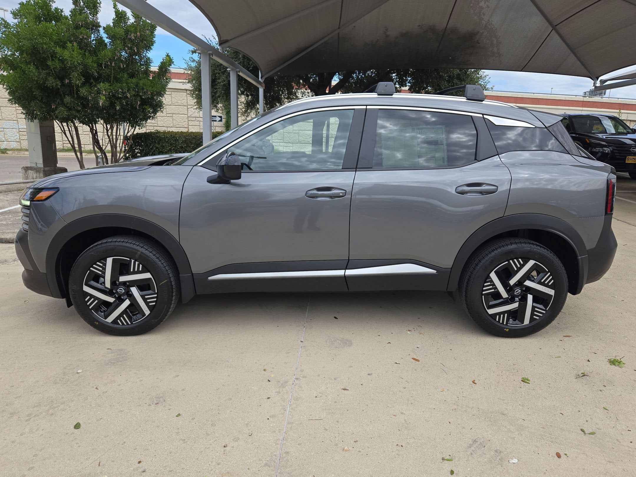 2027 Nissan Kicks SV