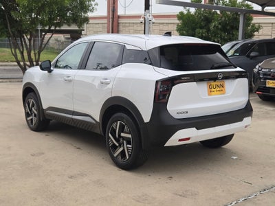 2026 Nissan Kicks SV