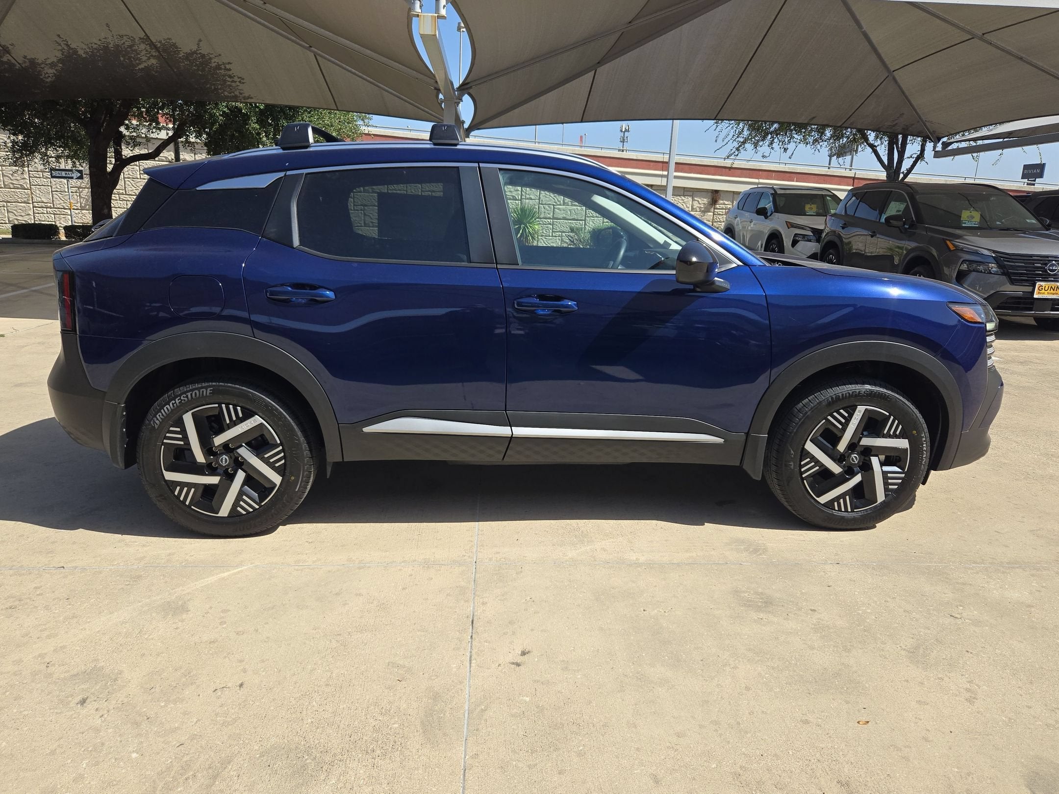 2027 Nissan Kicks SV