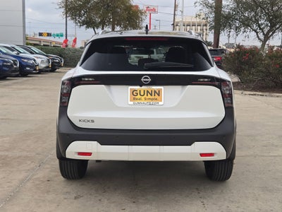 2026 Nissan Kicks SV