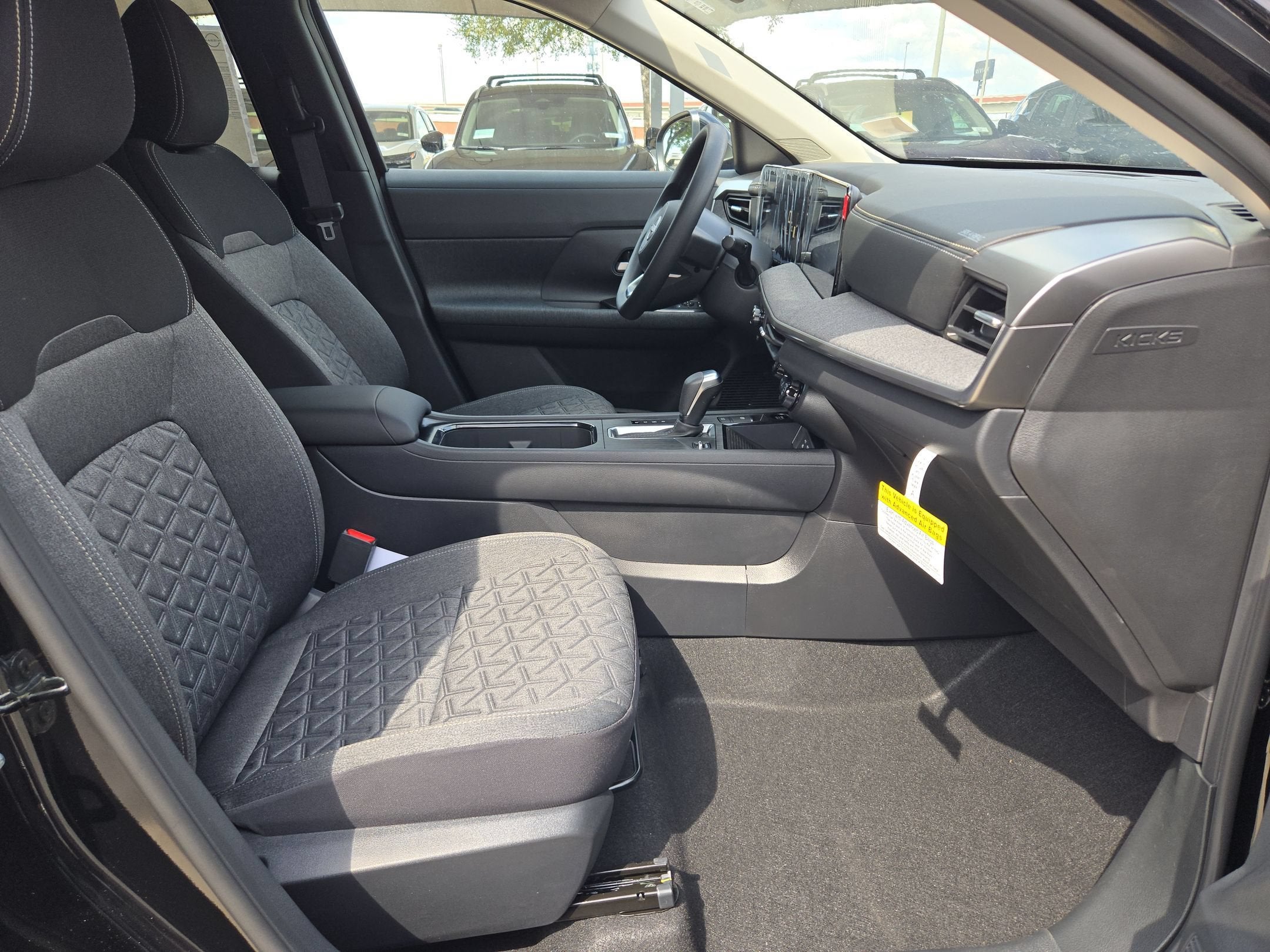 2027 Nissan Kicks SV