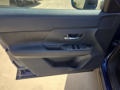 2027 Nissan Kicks SV