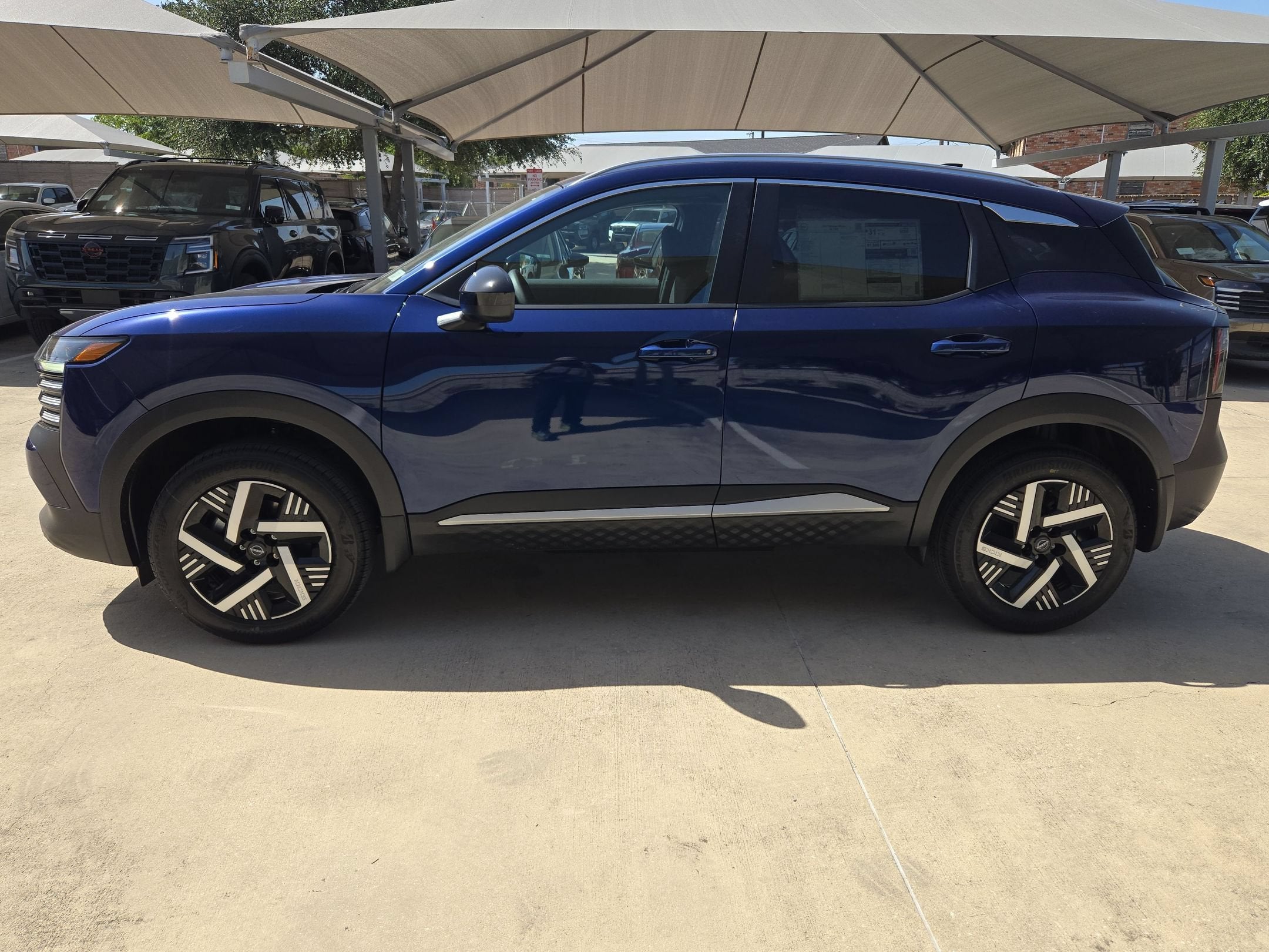 2027 Nissan Kicks SV