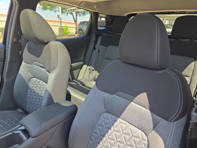 2027 Nissan Kicks SV