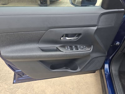 2027 Nissan Kicks SV
