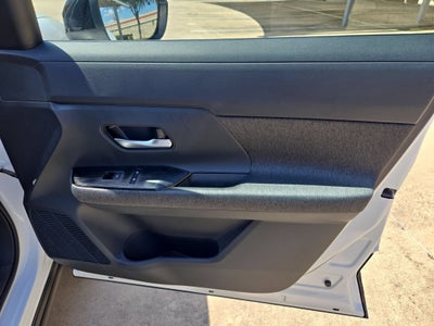 2027 Nissan Kicks SV