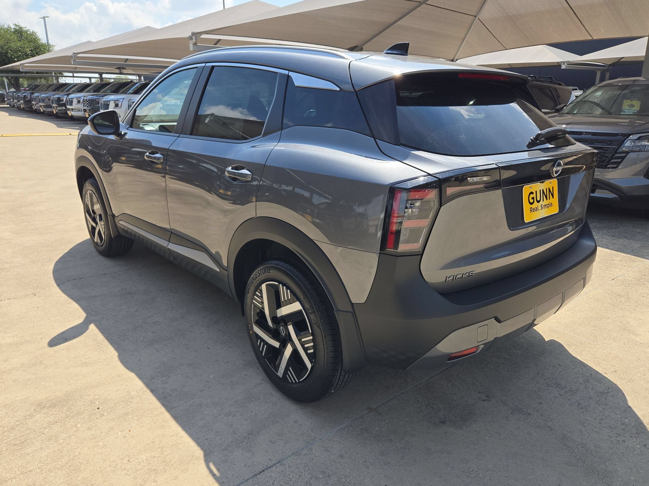 2027 Nissan Kicks SV