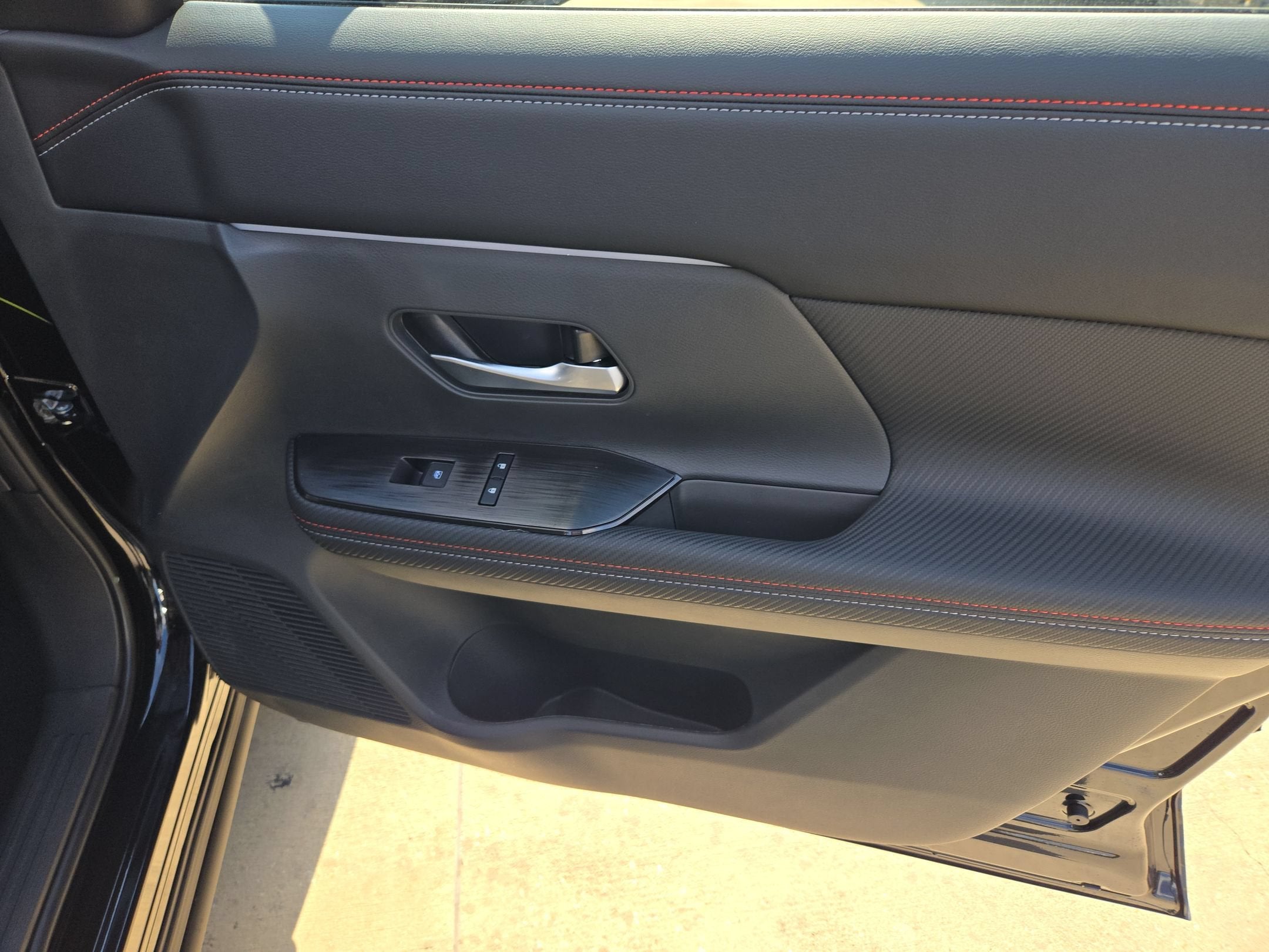 2027 Nissan Kicks SR