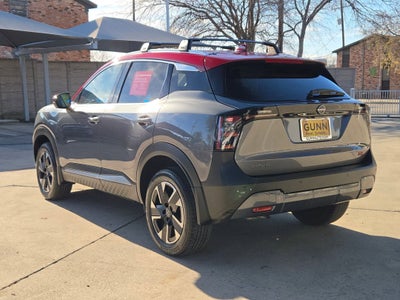 2025 Nissan Kicks SR