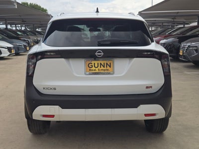 2026 Nissan Kicks SR