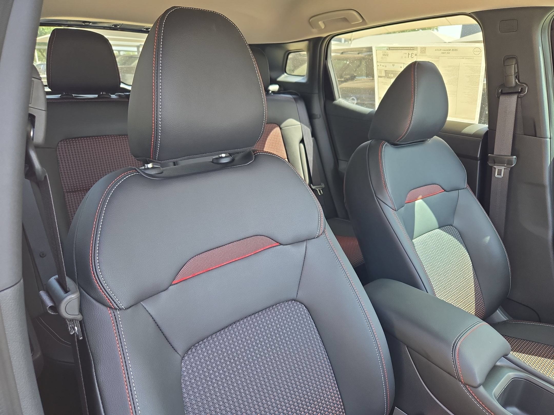 2026 Nissan Kicks SR