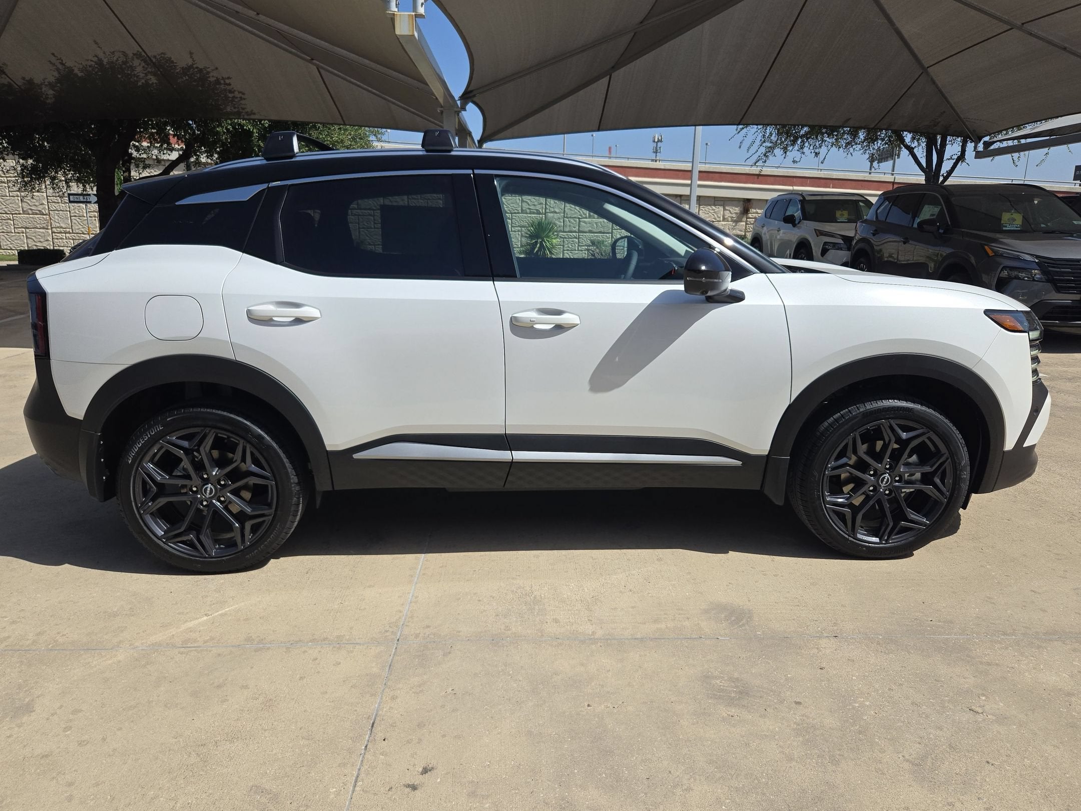 2027 Nissan Kicks SR