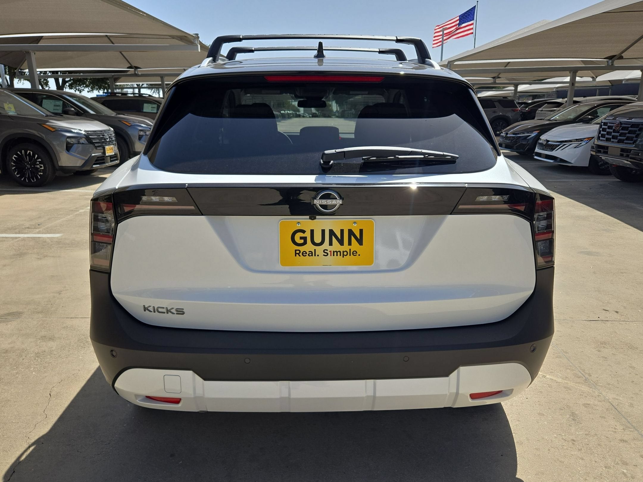 2027 Nissan Kicks SR