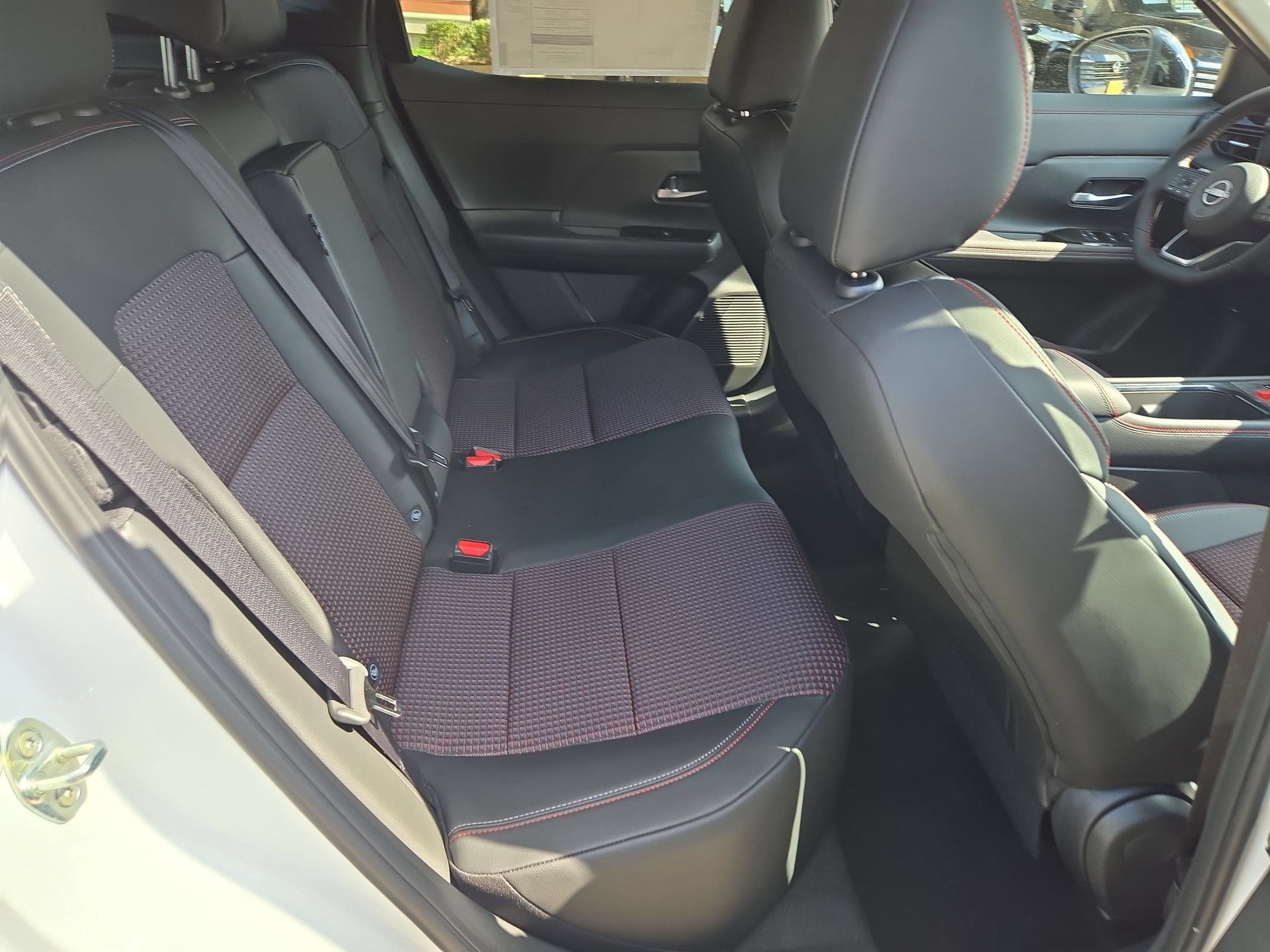 2027 Nissan Kicks SR