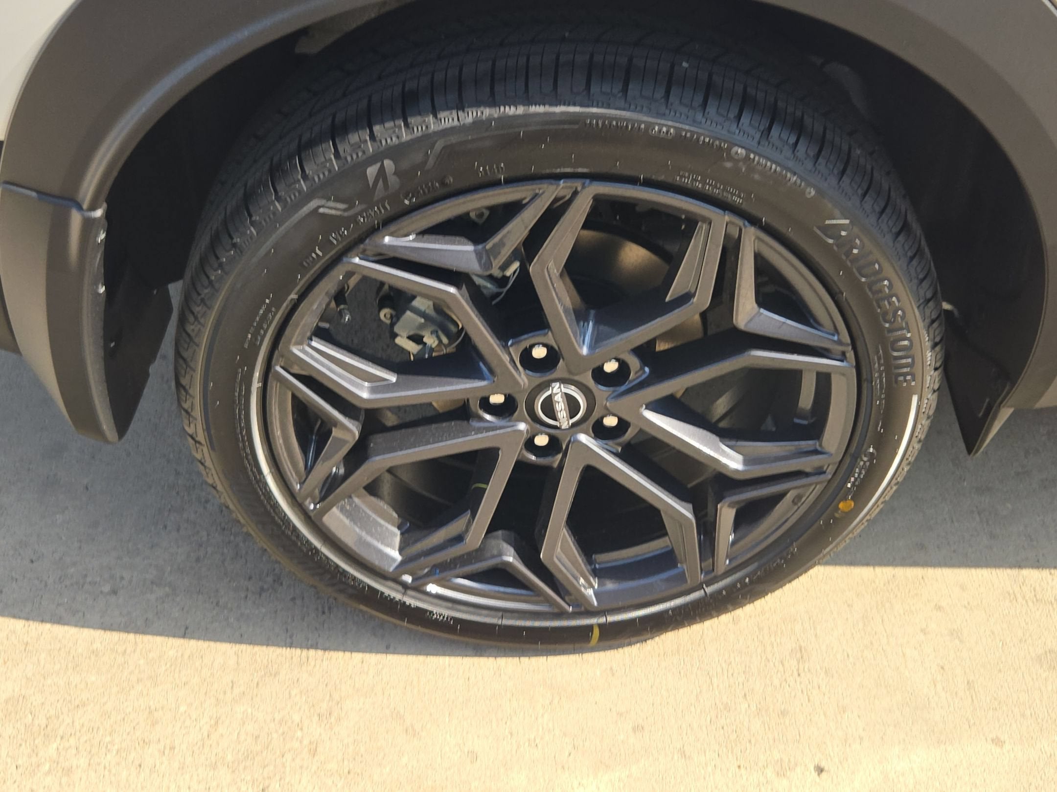 2027 Nissan Kicks SR