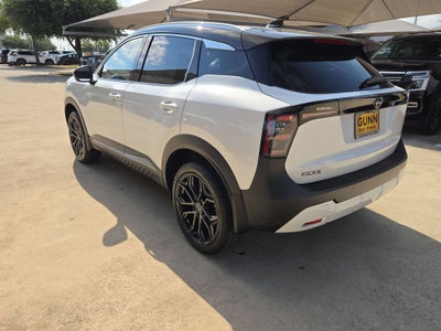 2027 Nissan Kicks SR
