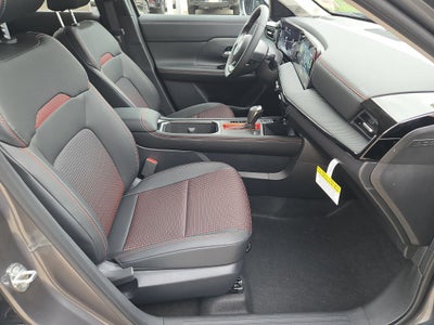 2027 Nissan Kicks SR