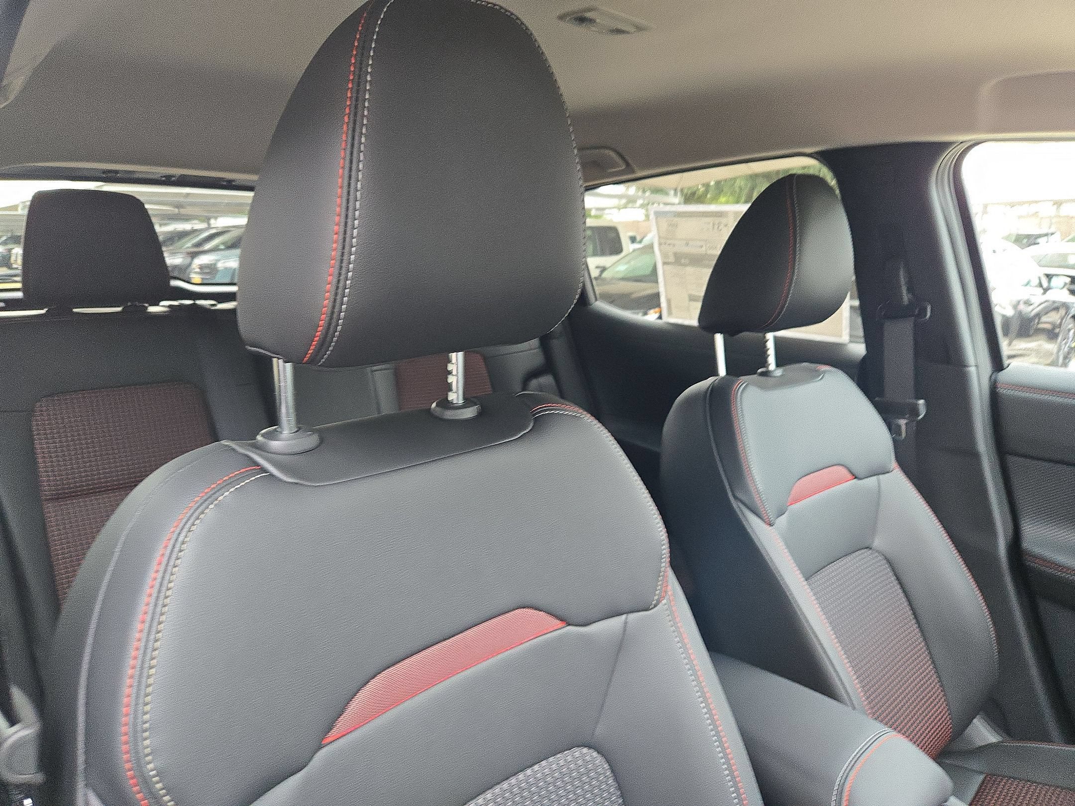 2027 Nissan Kicks SR