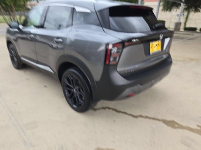 2027 Nissan Kicks SR